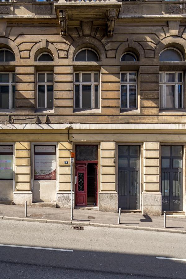 Saint Vitus Apartments With Balcony Rijeka Exteriör bild
