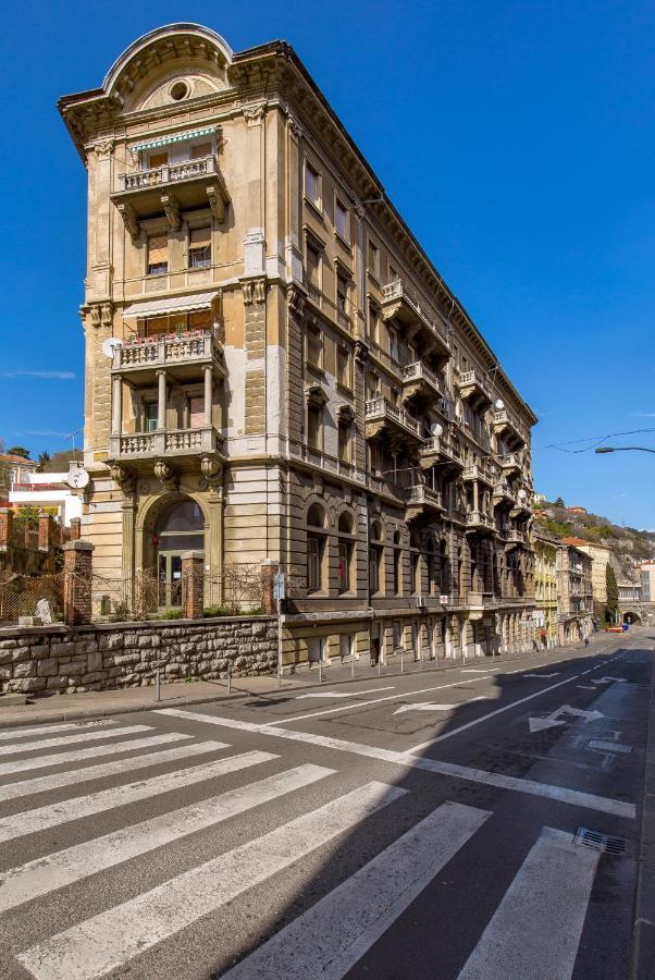 Saint Vitus Apartments With Balcony Rijeka Exteriör bild