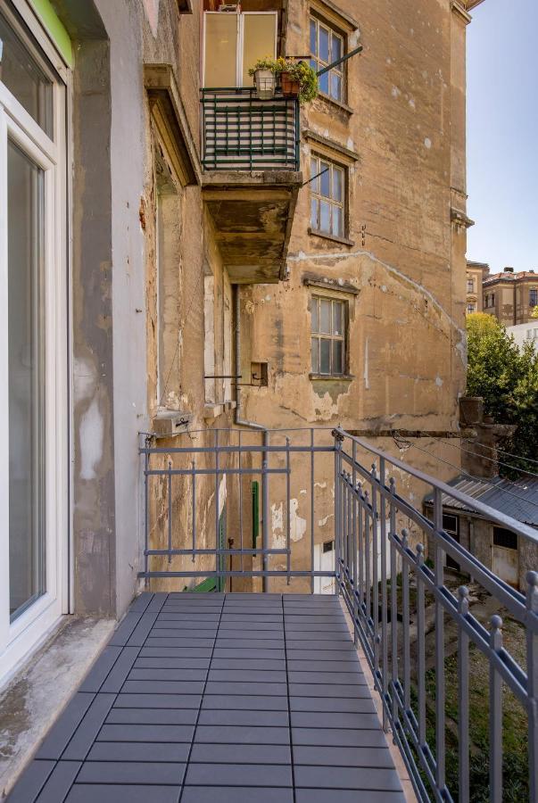 Saint Vitus Apartments With Balcony Rijeka Exteriör bild