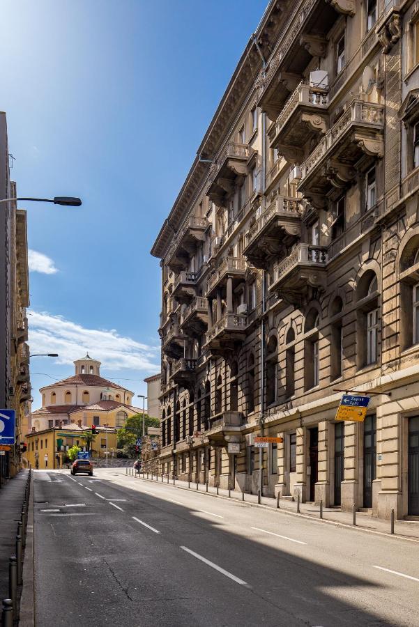 Saint Vitus Apartments With Balcony Rijeka Exteriör bild